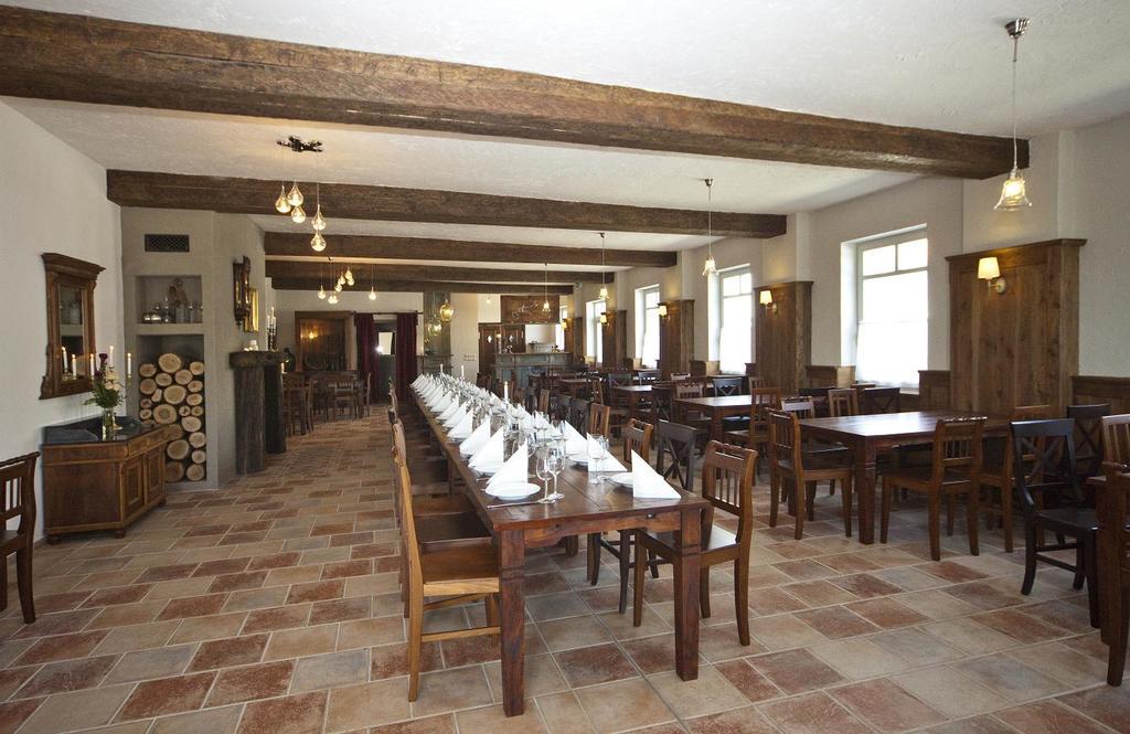 Koczor Winery & Guesthouse บาลาตอนฟือเรด ภายนอก รูปภาพ