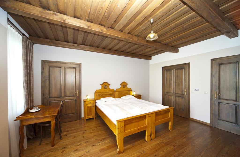 Koczor Winery & Guesthouse บาลาตอนฟือเรด ภายนอก รูปภาพ